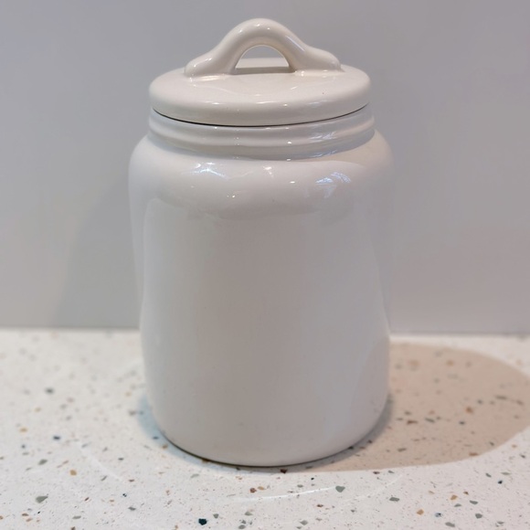 Rae Dunn‎ Holiday Candy GUMDROPS Small Canister - Picture 2 of 6